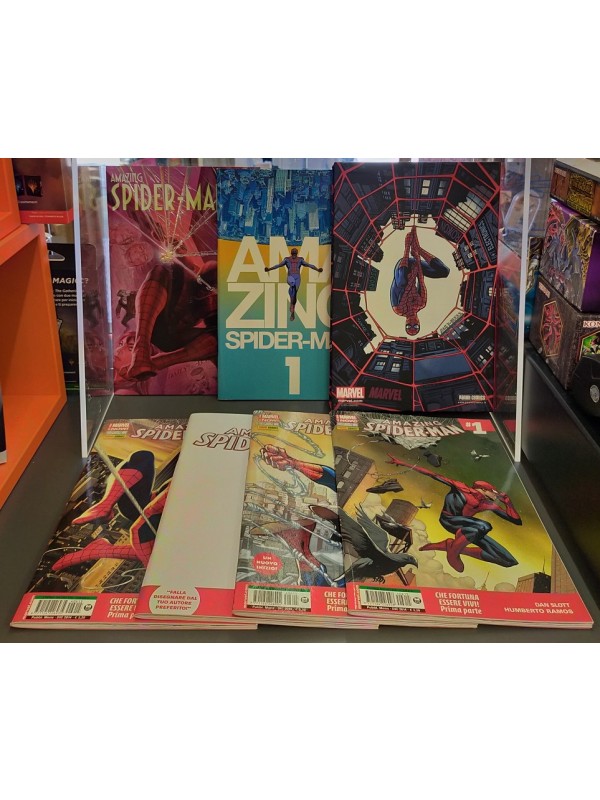 AMAZING SPIDER-MAN 1 COFANETTO VARIANT COLLECTION - contiene SPIDER-MAN 615 COVER A + B + C + WHITE + Variant FX + VARIANT ESCLUSIVA (senza T-Shirt) - Panini Comics