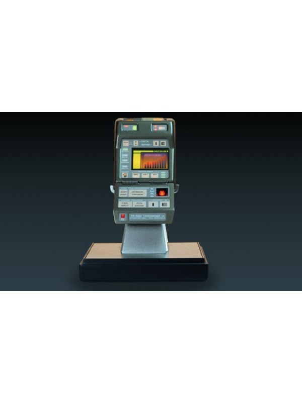 STAR TREK First Contact - Starfleet Mark IX Science Tricorder - Brent Spiner Signature Edition
